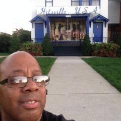 RLeroyFields's profile picture. 