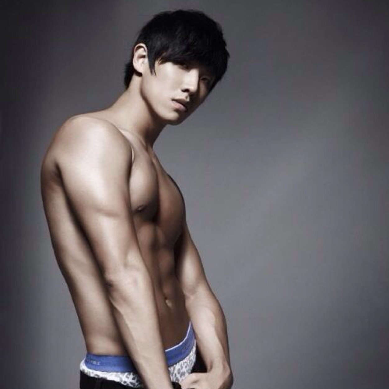 @Lustfulrp @DOPEST_RP / Lee Joon / DM Open 24/7 / I dont bite. Sometimes. / I give rough punishments. / bi