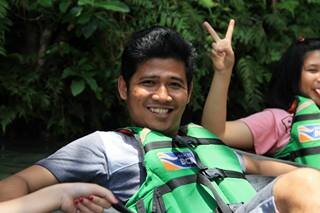 @pasgama @pasugama11 | PBSI Unnes 2012 , live is never flat