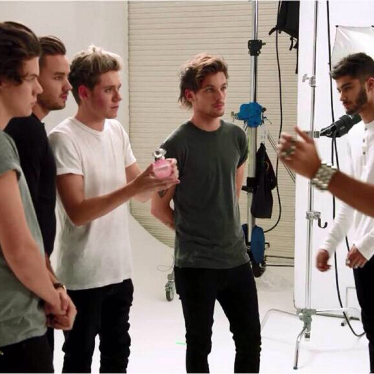 1D0723822's profile picture. I LOVE 1D|| I SEE THEM IN 190 DAYS!!!!!