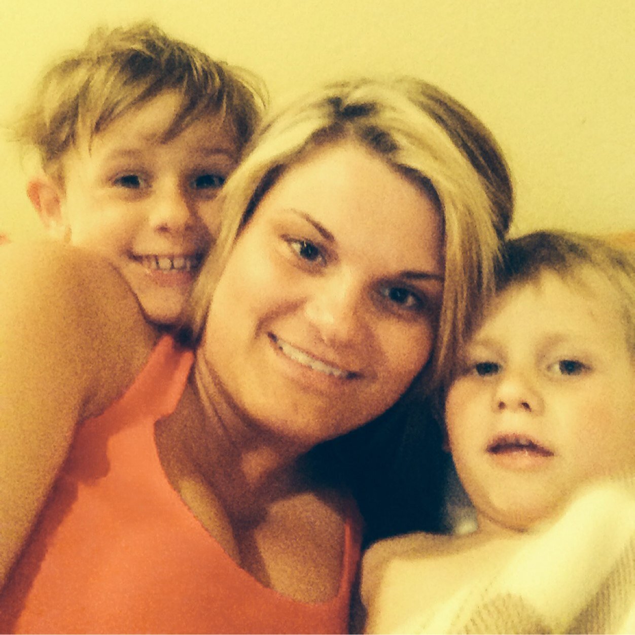 hollyasf's profile picture. 