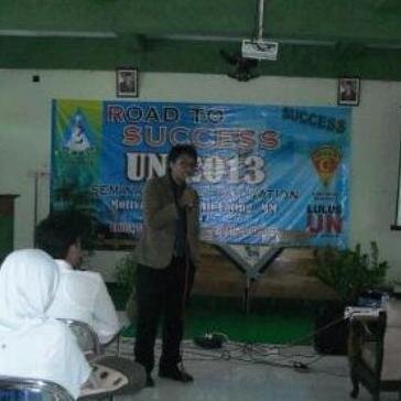Owner CHI Consulting | Pelatihan, Seminar dan Kopdar | Transforming People | Mengundang : 085233762297