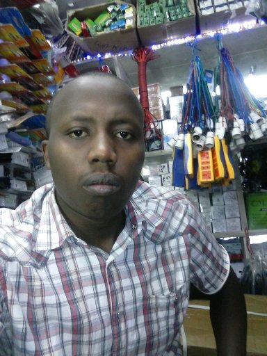 simon7karanja33's profile picture. 