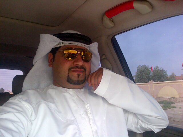 AlshfaifSafa7's profile picture. احييت من كف المواعيد ذكراك واسقيت من حر الجفا فقر خدي يالمقفي اللي كل ماحبيت بنساك عرفت وش يعني لو الود ودي دمعة الم