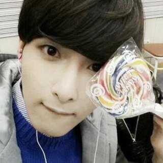 rearyryyr's profile picture. Just for loving you, my beloved ♥
And just for hiding myself..........