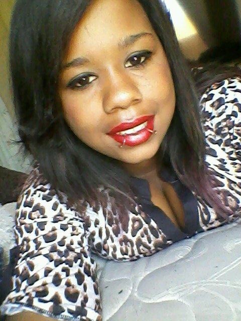 kik & instantgram-- its_dd_