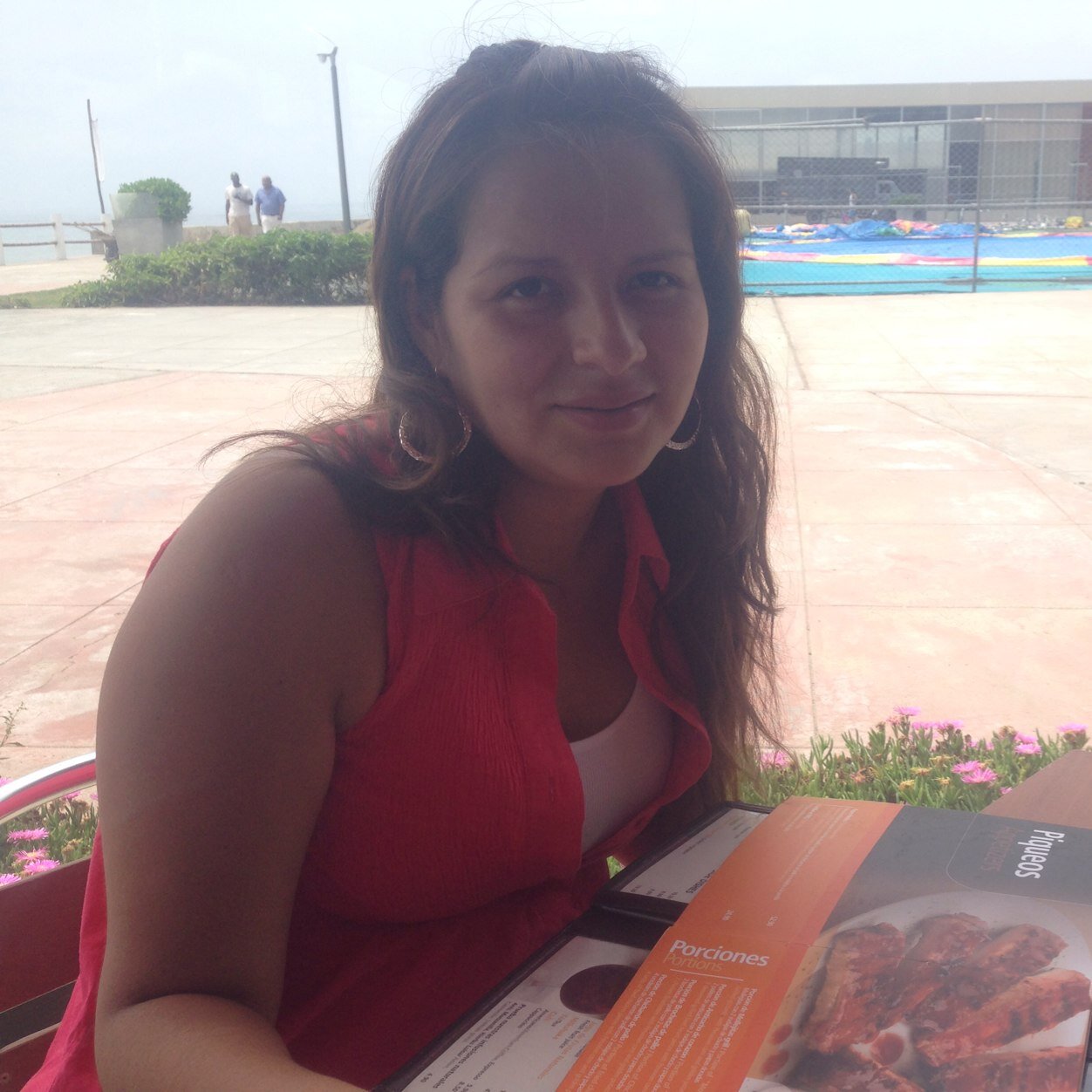 WongVwong's profile picture. 