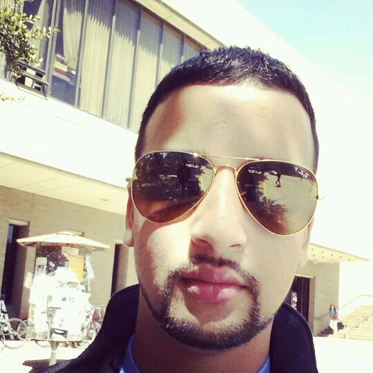 usak90's profile picture. 