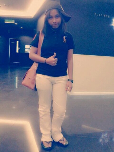 KHAYRUNNYSA EZZATY | FifTeen | CONVERN BUKIT NENAS | #BlackBerryUSER | #TeamTaken |WECHATID:ashanysaeshalyllo_ | BBPIN:2618C989 | Cinta Haty Muamar Ikram