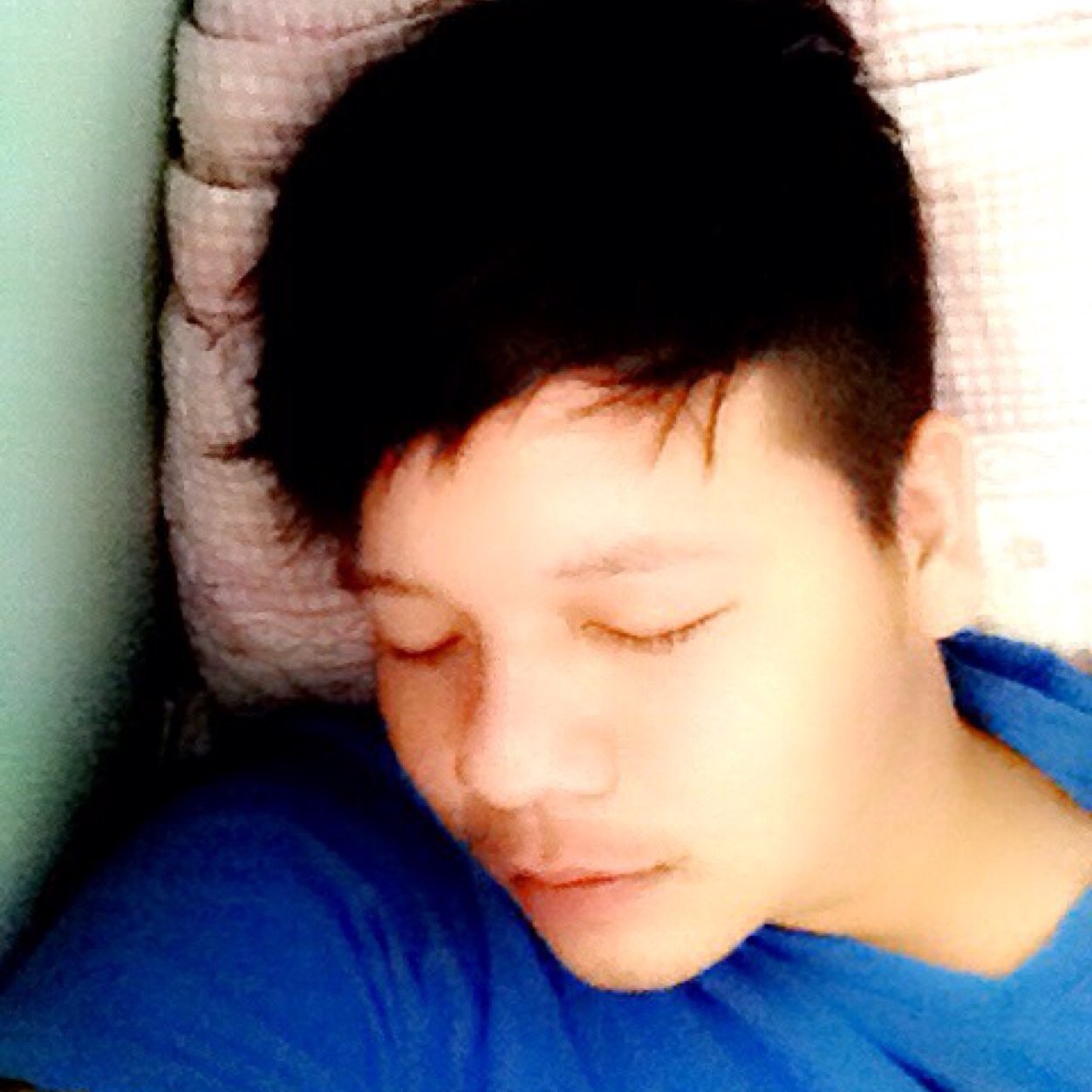 Fakeal2t's profile picture. 