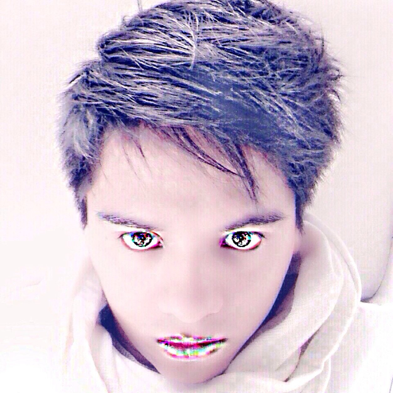 EstebanThirion's profile picture. 📍Brussels, Belgium 🗂 Community manager - Play Label records & Co-creator & manager - WALK ⚫️ Scotch & Soda Addict