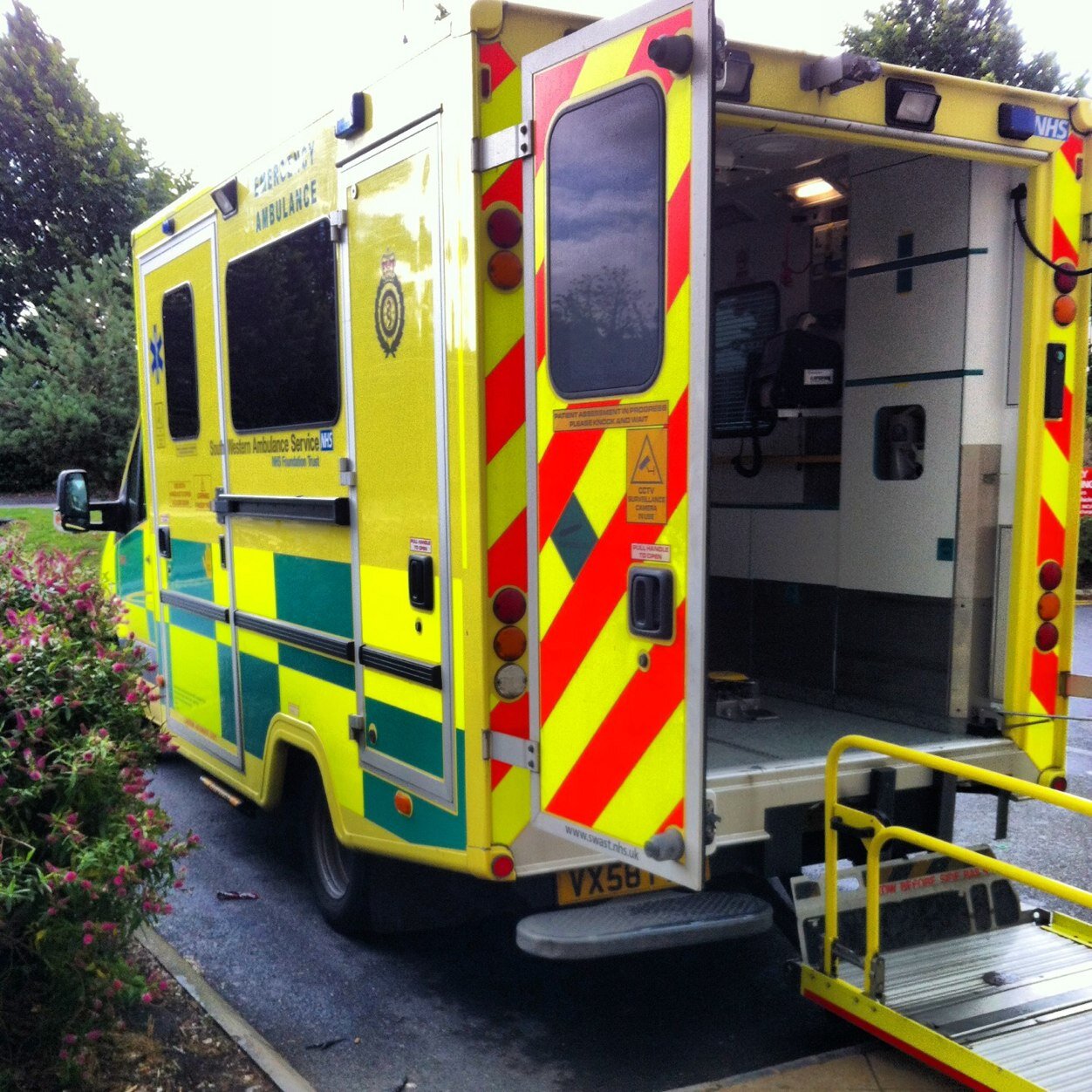 CFRPaulton's profile picture. Community First Responder - Volunteer medically trained to attend emergencys for the ambulance service in the paulton area. All views are my own