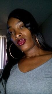 RudegirlHelen's profile picture. keep wondering