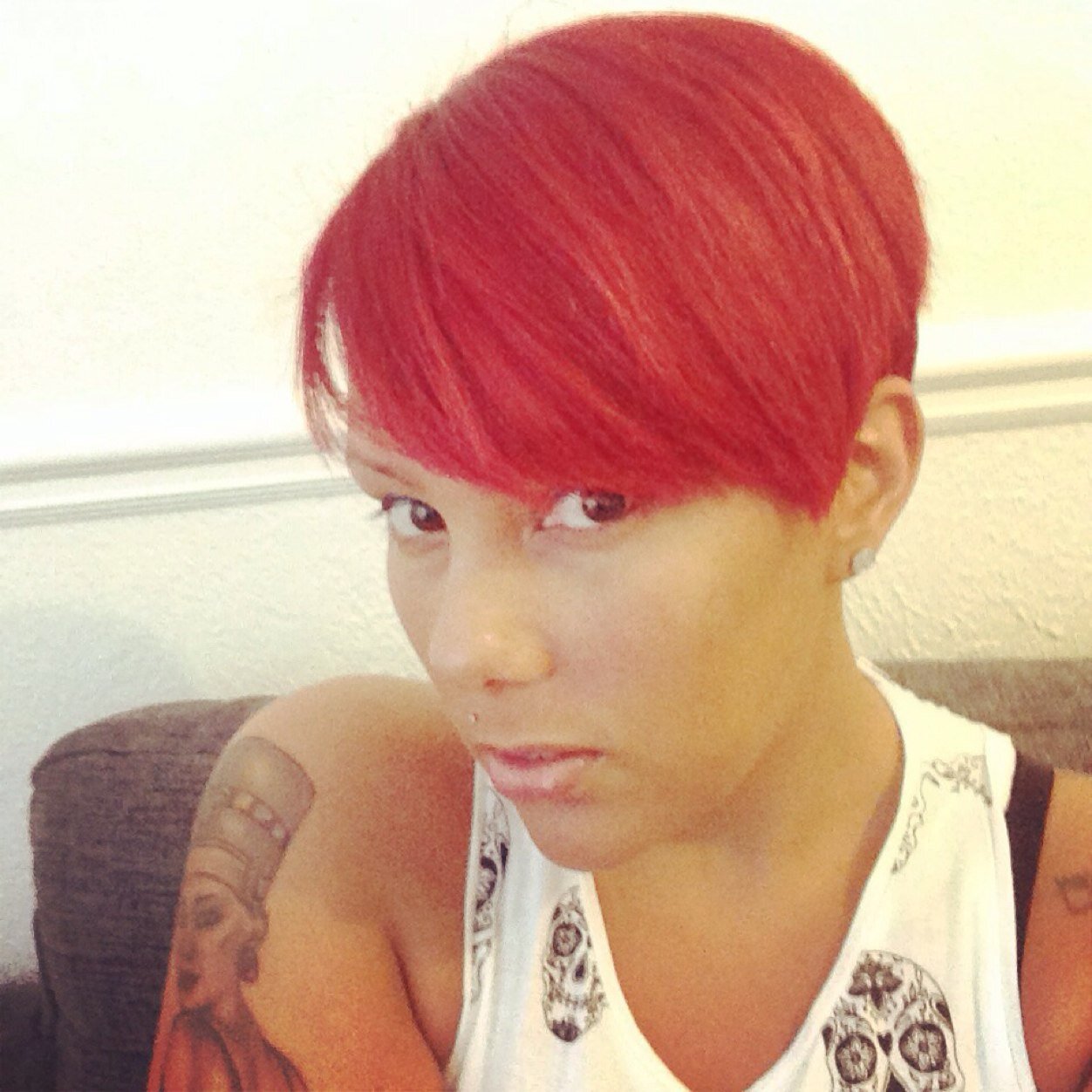 PebblesEverett's profile picture. Owner of Bella Monroe Boutique & Music Management student.