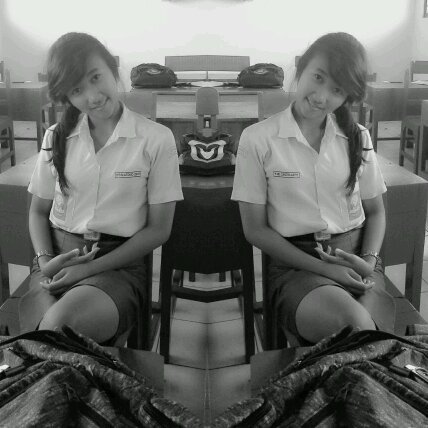 Cha_decha1's profile picture. follow me , follback ? just mention ;)