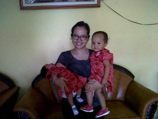 iknes's profile picture. I love being my husband's wife&Bellvania's&Valerie's mom.