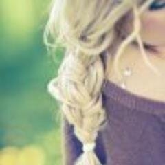 Hey There Lovelies :) I'm Lacey. Always Smiling, Laughing And Just Enjoying Life, Beach Babe At Heart. If You Follow I Love You