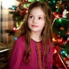 oktaviarosary2's profile picture. 