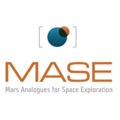 From Earth to Mars, towards understanding better the red planet habitability.