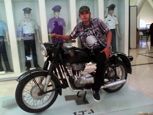 sukses