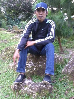 abdhee20's profile picture. 