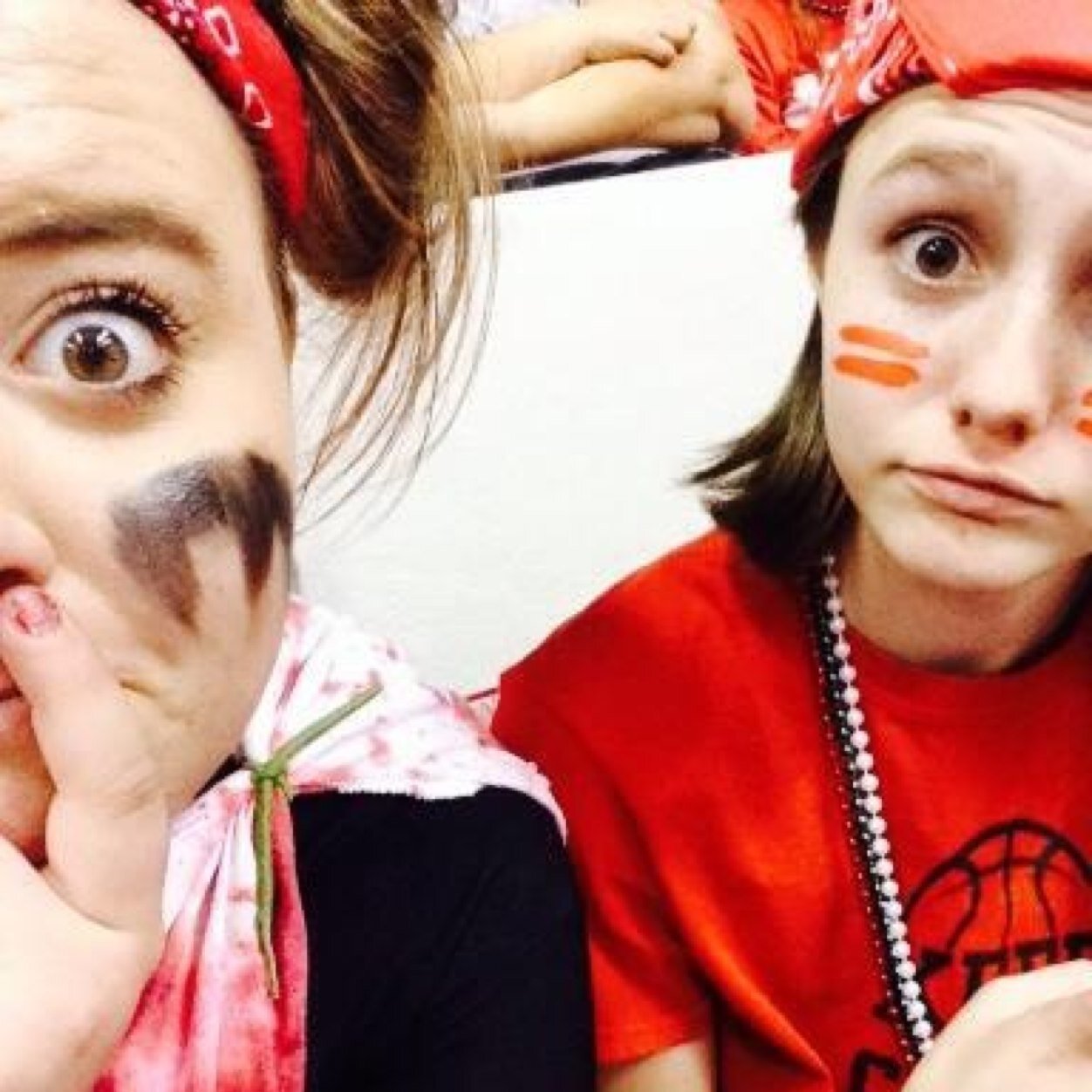 Syd_Dial's profile picture. you're basic .