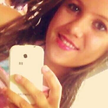 ''anynha garotinha complicada e perfeitinha gente https://t.co/P42zAeMlYp add no face aii