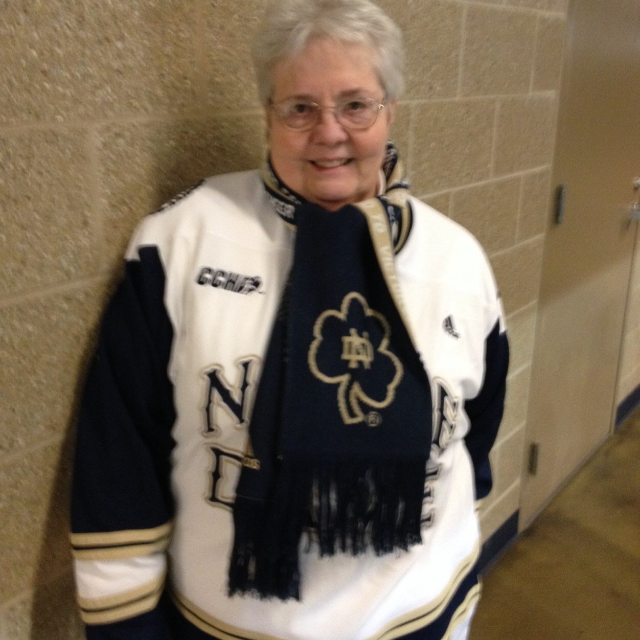 Dupontdolly's profile picture. Family, Friends, Hockey, NASCAR