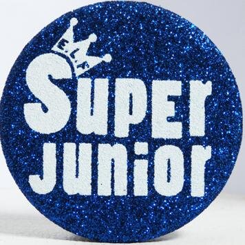 หน้าตาดีฟอลแอคหลักนะคะ @LittleJewel38 ขอบคุณค่ะ *ก้มกราบงามๆ*