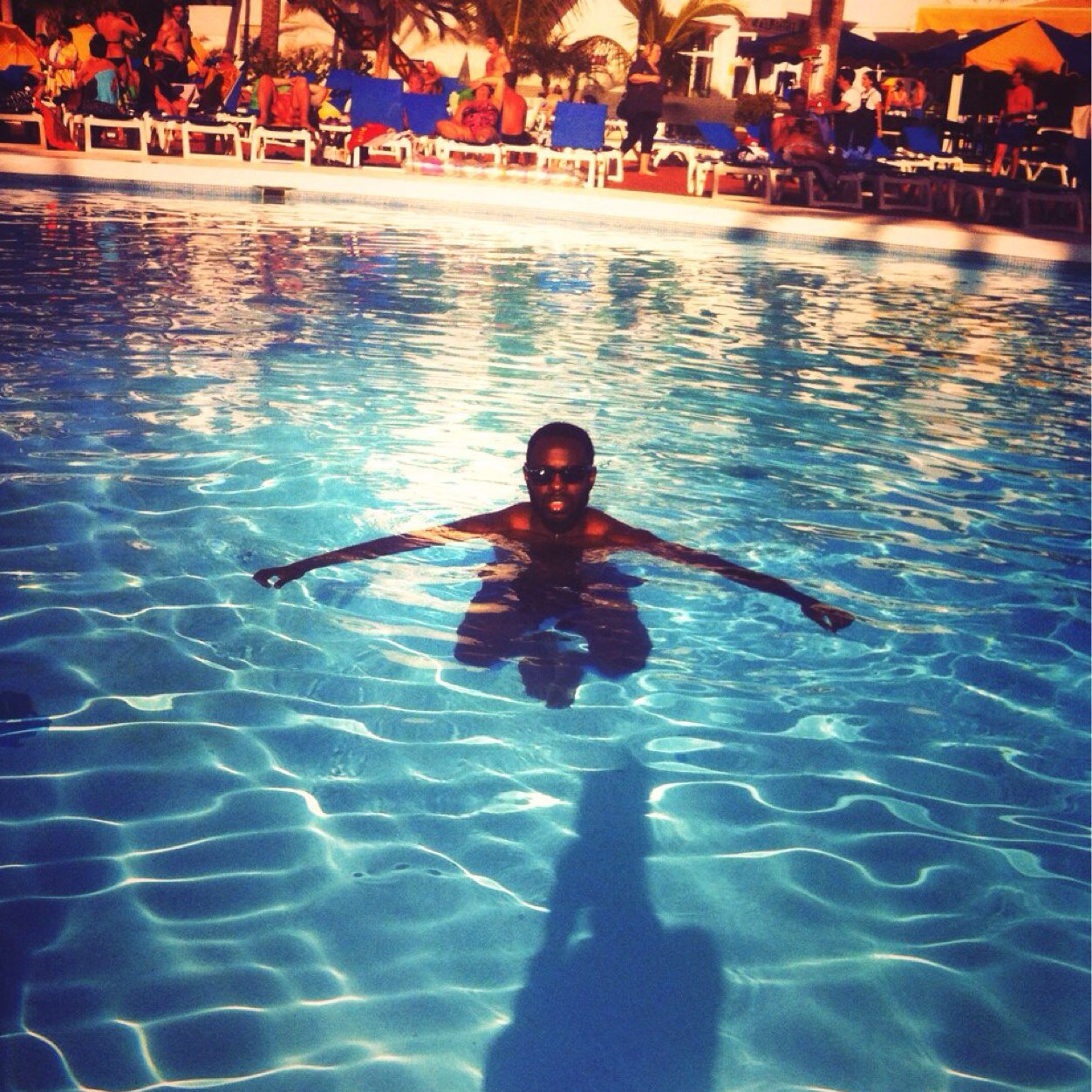 flavs121's profile picture. Moneys my motivation.