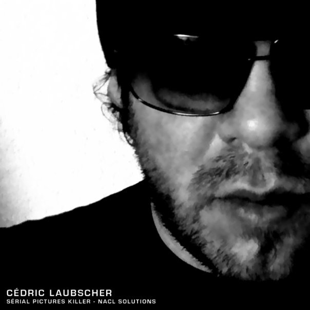 Designer, Stage Director, 3D artiste. I do like theater, movies, series. Graphiste, Metteur en scène, Artiste 3D. J'aime le théâtre, le cinéma, les séries
