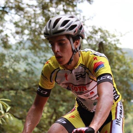 Profissional Rider, categoria: Junior. Modalidade: XCO. Equipe: Taubaté / Specialized Brasil