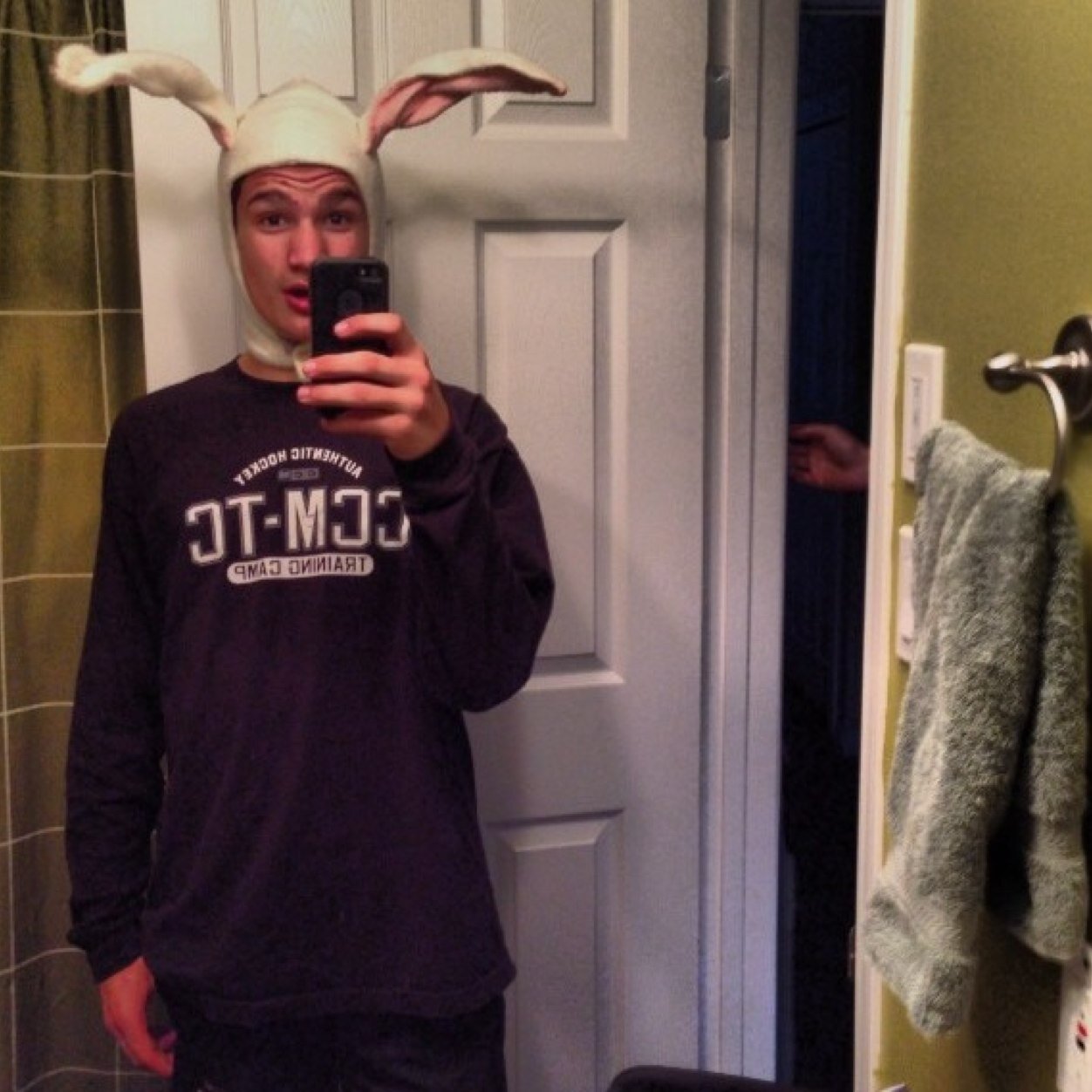 Im fucking sick i just finished my season with the bantam aaa selects and now im off to the show