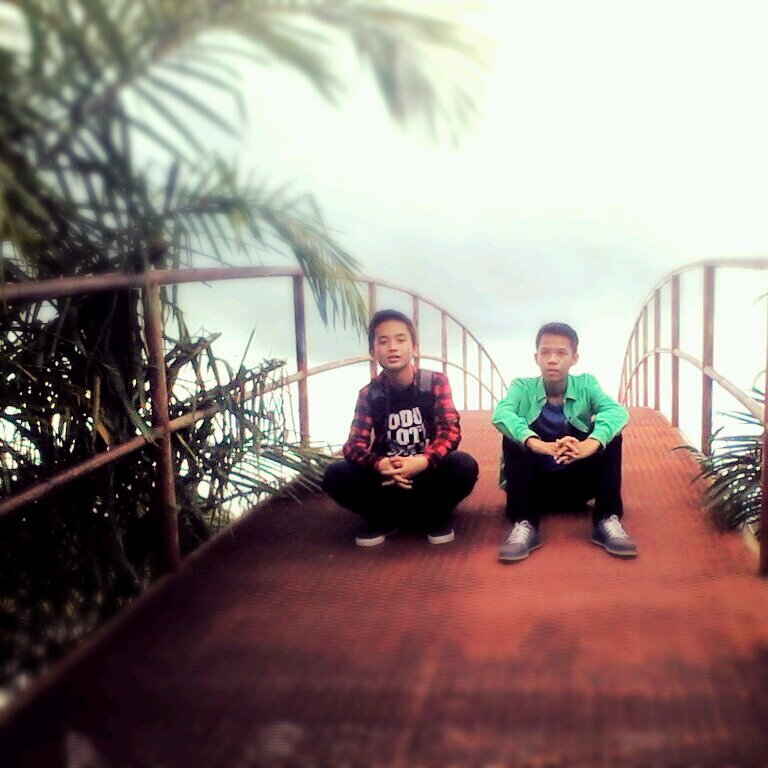 Drummer di Dr.y band..,,, my personal contact : 089691734337