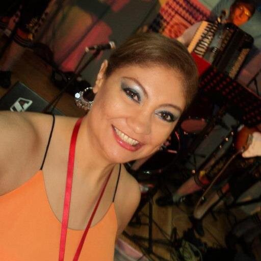 Emily Sosa M. Directora. http://t.co/gwGAfD7zw5,             Toda la información de farándula y entretenimiento actualizada al instante.usotvonline@hotmail.com
