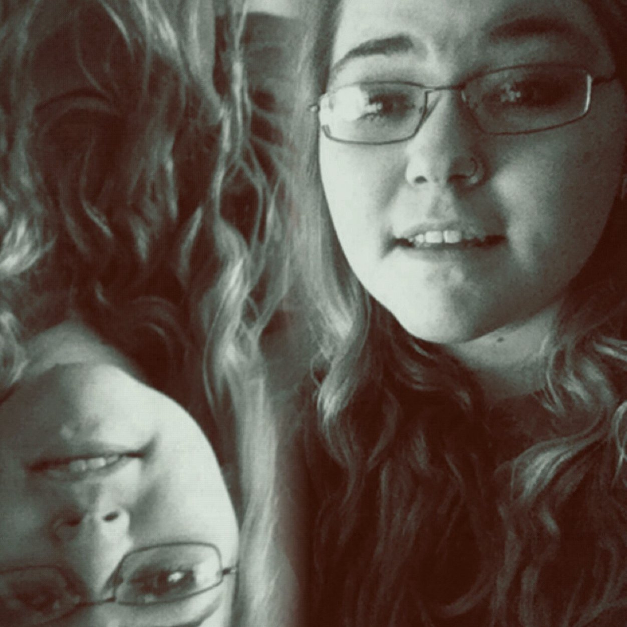 BeckhamNichole's profile picture. These hoes aint loyal