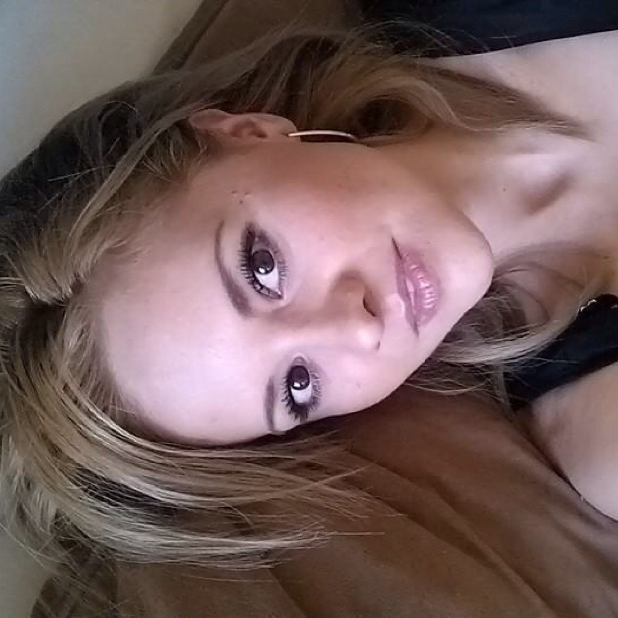 cutimitcutizi's profile picture. mitzi tapia