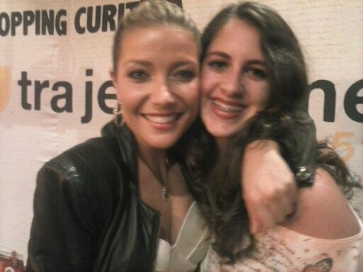 Fiz esse Twitter dedicado a @luizapossi uma cantora maravilhosa, filha de Zizi Possi também cantora. Te Amo Luiza
