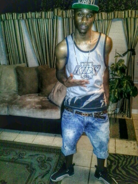 Iam Young fly Moultry ////F.D.B