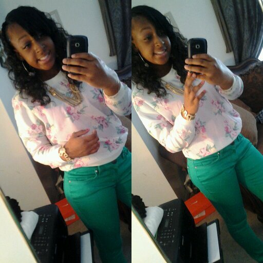 #Pretty ; #Thick ; #Team Lil Booty ; #Swagg ; #Jordan'sFein ; #Cooling It ' (: