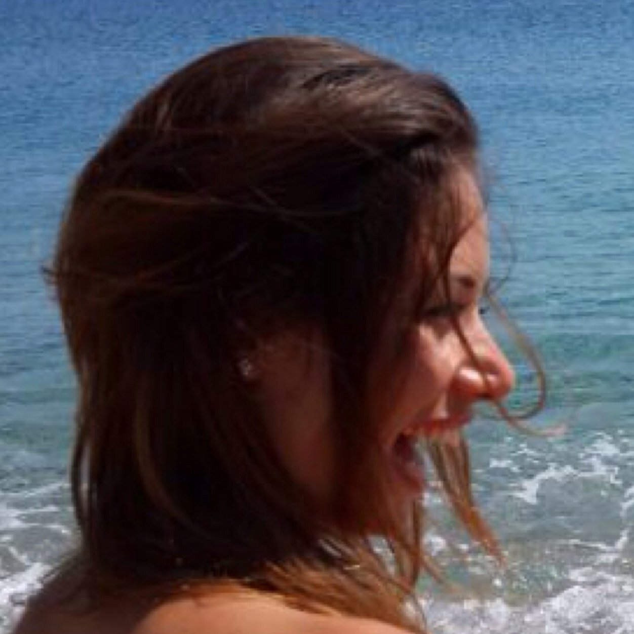 Gulnishh's profile picture. 