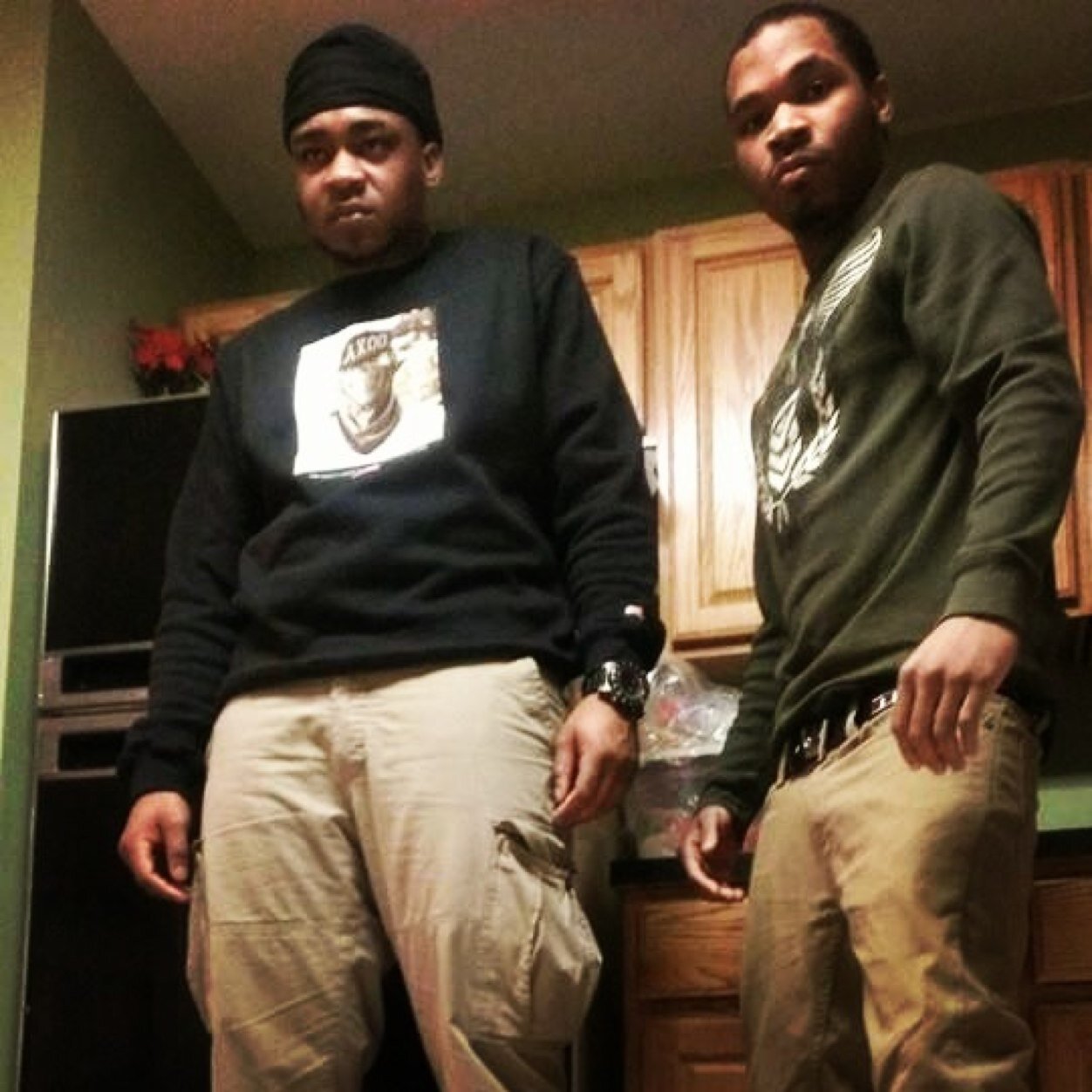 trackboyz2011's profile picture. im a kewl ass nigga mostly laid back like 2 party an get money.