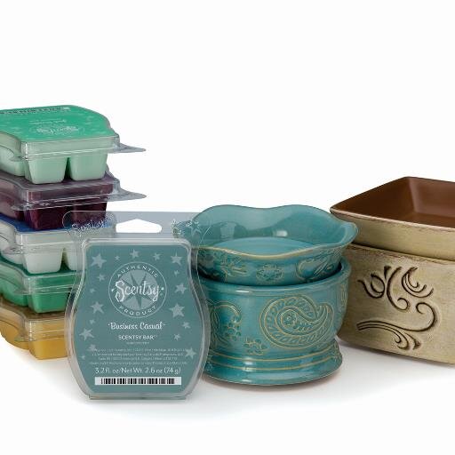 Independant Scentsy Consultant, making homes and offices smell delish, one room at a time!