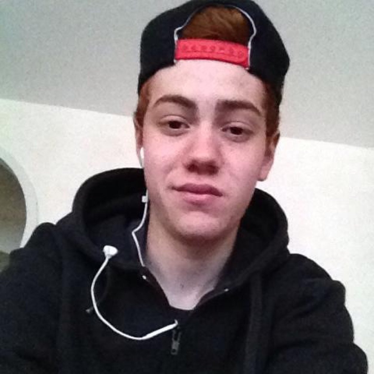 NyrzenAQ's profile picture. 