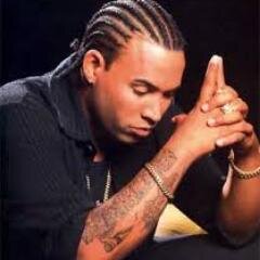 Soy El Rey Del Reggaeton Soy El Único Que E llegado a la sima Trayéndole Música Buena A mi Publico Querido william omar landron rivera Conocido Como DON OMAR