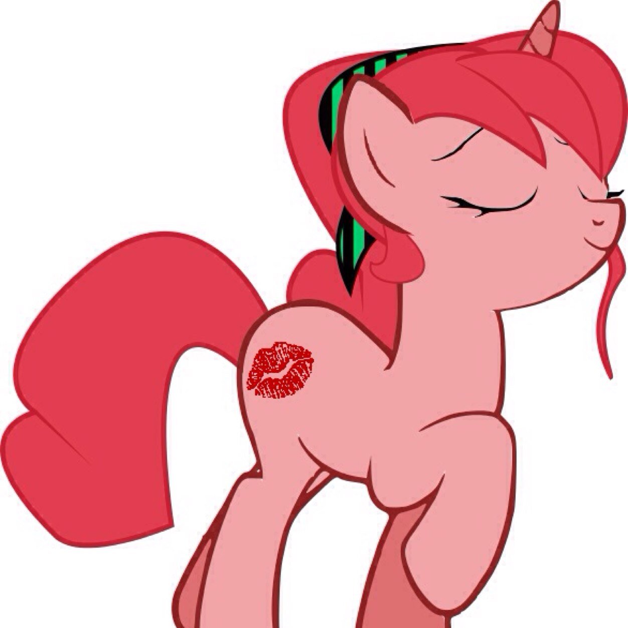 MLP_Glossy's profile picture. I'm Glossy. My hobbies are nothing but lipstick hairspray and all things beautiful. ((RP EST))