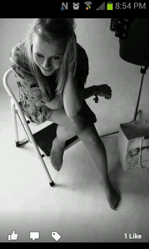 kymmiedmu's profile picture. 21 nearly 22 ,  Third year Art and Festival Management Student at De Montfort University