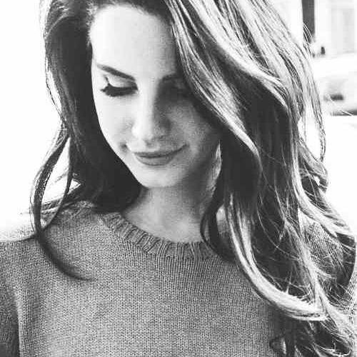 caspinks's profile picture. I enjoy reading and writing, TVD, a mild addiction to Pepsi, I own lots and lots of books but love the most great expectations. Paramore is on my Ipod.