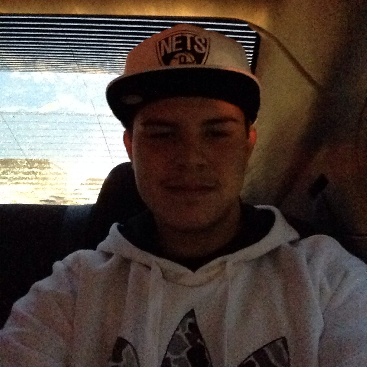 -i love making the pretty ladies smile.. 
Follow and i'll return the favor! Much love...