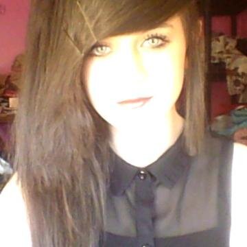 nicoleodonn18's profile picture. hello im nicole im a very shy person im 14 atm to be honest i love all music i love rock but also love boc mozart and beetoven i think i spelled it rong ^_^